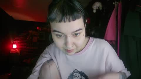 Snapshot of horror_circus chatting on 12-16-24, 08:20 Messalina Horror online show from 12-16-24, 08:20