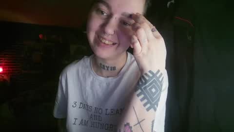 Snapshot of horror_circus chatting on 02-04-25, 04:48 Messalina Horror online show from 02-04-25, 04:48