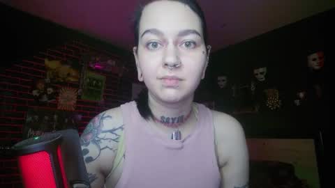 Snapshot of horror_circus chatting on 09-19-25, 08:42 Messalina Horror online show from 09-19-25, 08:42