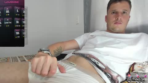 horse_man2 online show from 02-28-25, 08:18