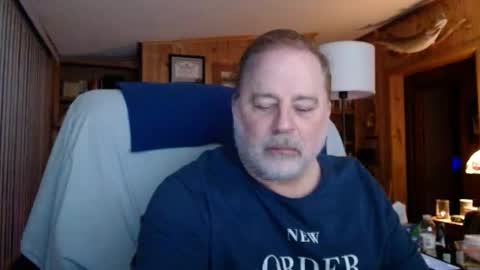 Snapshot of horsebigballs chatting on 02-08-25, 07:37 horsebigballs online show from 02-08-25, 07:37