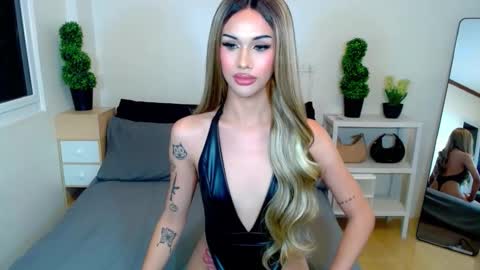 Snapshot of horsecockmadison chatting on 01-12-26, 08:47 Madison online show from 01-12-26, 08:47