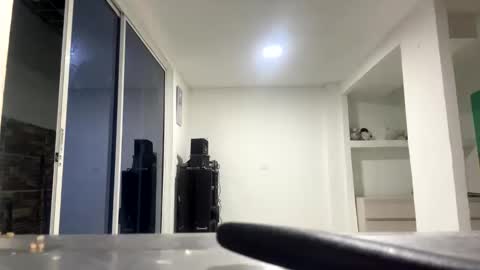 Snapshot of hot2512 chatting on 02-25-25, 05:30 hot2512 online show from 02-25-25, 05:30