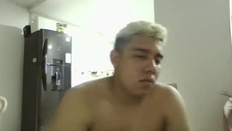 Snapshot of hot2512 chatting on 01-09-26, 02:03 hot2512 online show from 01-09-26, 02:03