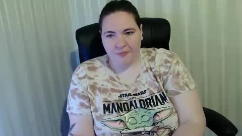 Snapshot of hot2panthers chatting on 11-16-25, 04:07 hot2panthers online show from 11-16-25, 04:07