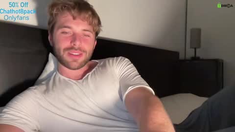 Snapshot of hot8pack01 chatting on 10-14-25, 09:15 Edward aka Wolf online show from 10-14-25, 09:15