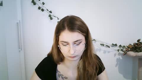 NINA online show from 02-20-26, 08:05