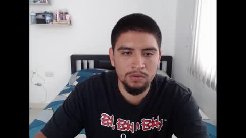 Snapshot of hot__husbands chatting on 02-05-25, 07:10 hot__husbands online show from 02-05-25, 07:10