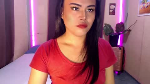 Snapshot of hot_babe0802 chatting on 07-21-26, 02:25 HANNA online show from 07-21-26, 02:25