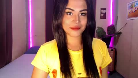 Snapshot of hot_babe0802 chatting on 07-22-26, 03:09 HANNA online show from 07-22-26, 03:09