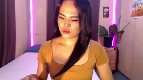 Snapshot of hot_babe0802 chatting on 08-02-26, 12:31 HANNA online show from 08-02-26, 12:31