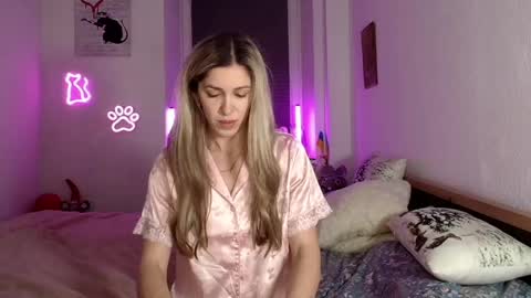 Dashka online show from 04-12-26, 10:04