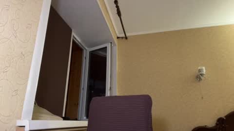 Snapshot of hot_chance_ chatting on 06-17-26, 07:15 hot_chance_ online show from 06-17-26, 07:15