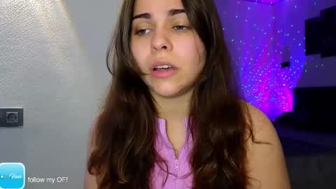 Snapshot of hot_chill__ chatting on 05-06-26, 03:17 LiluCaroline online show from 05-06-26, 03:17