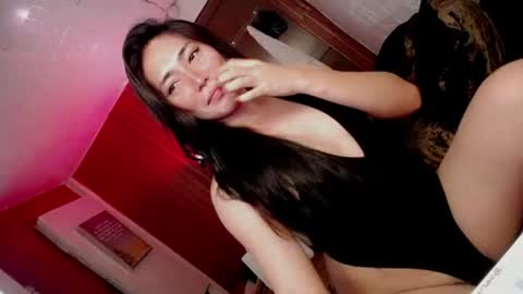 Snapshot of hot_claudia69 chatting on 06-13-26, 03:37 its me CLAUDIA online show from 06-13-26, 03:37