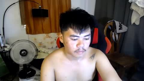 Snapshot of hot_emmanuel chatting on 07-04-26, 05:46 hot_emmanuel online show from 07-04-26, 05:46