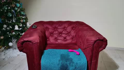 Snapshot of hot_hayde chatting on 01-07-25, 12:24 Aly online show from 01-07-25, 12:24
