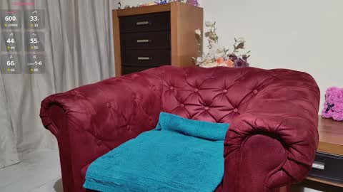 Snapshot of hot_hayde chatting on 02-06-25, 06:02 Aly online show from 02-06-25, 06:02