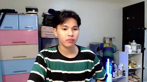 Snapshot of hot_kisser19 chatting on 03-06-26, 05:20 mark online show from 03-06-26, 05:20