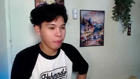 Snapshot of hot_kisser19 chatting on 03-12-26, 08:53 mark online show from 03-12-26, 08:53