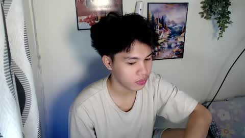 Snapshot of hot_kisser19 chatting on 04-10-26, 04:55 mark online show from 04-10-26, 04:55