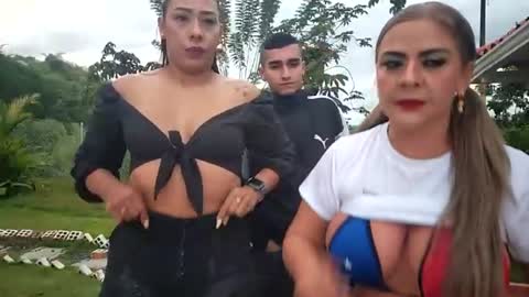 Snapshot of hot_kittens_xxx chatting on 06-22-26, 11:07 kittens online show from 06-22-26, 11:07