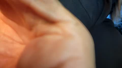 Snapshot of hot_kittens_xxx chatting on 07-18-26, 11:03 kittens online show from 07-18-26, 11:03