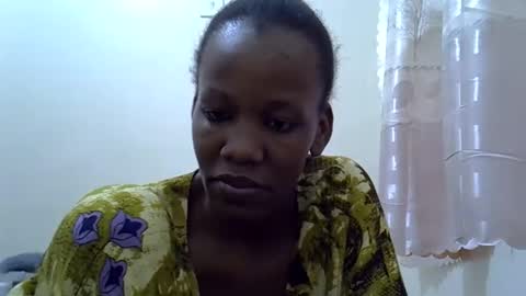 Snapshot of hot_leen chatting on 05-21-26, 03:30 Chara online show from 05-21-26, 03:30