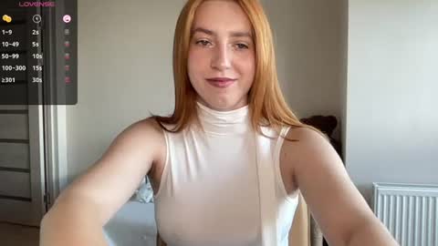 Snapshot of hot_lliinns chatting on 06-17-26, 08:17 Lina online show from 06-17-26, 08:17