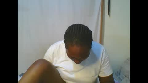 Snapshot of hot_masha chatting on 05-03-26, 01:33 hot_masha online show from 05-03-26, 01:33