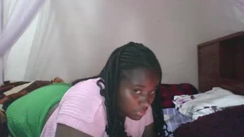 Snapshot of hot_mishy chatting on 02-02-25, 06:53 hot_mishy online show from 02-02-25, 06:53