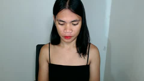 Snapshot of hot_pauline chatting on 06-19-26, 12:42 hot_pauline online show from 06-19-26, 12:42
