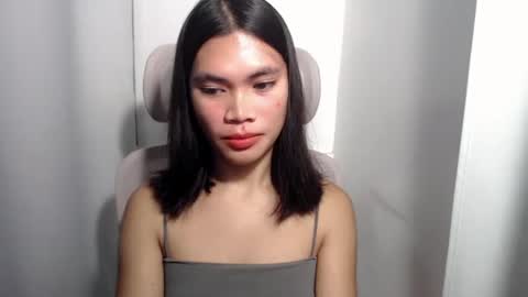 Snapshot of hot_pauline chatting on 07-21-26, 10:01 hot_pauline online show from 07-21-26, 10:01
