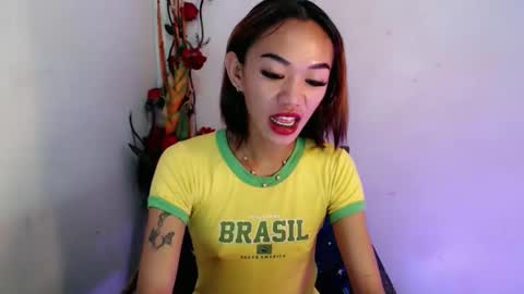 hot_petit69 online show from 02-19-26, 07:04
