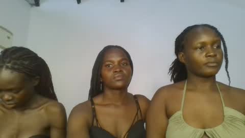 Petite online show from 06-29-26, 01:33