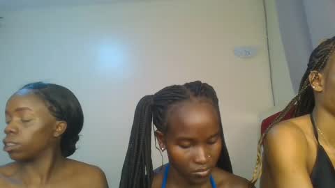 Petite online show from 07-07-26, 03:05