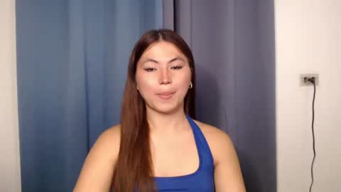 Snapshot of hot_precious_nikki chatting on 01-16-26, 01:20 Nikki online show from 01-16-26, 01:20