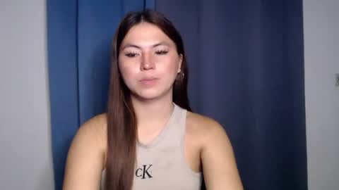 Snapshot of hot_precious_nikki chatting on 02-01-26, 06:06 Nikki online show from 02-01-26, 06:06