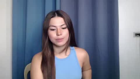 Snapshot of hot_precious_nikki chatting on 02-03-26, 01:04 Nikki online show from 02-03-26, 01:04