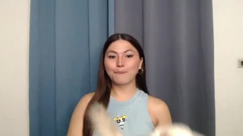 Snapshot of hot_precious_nikki chatting on 02-03-26, 10:31 Nikki online show from 02-03-26, 10:31