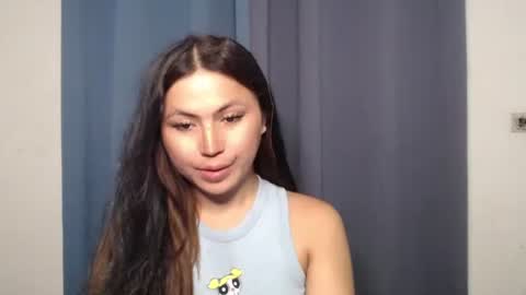 Snapshot of hot_precious_nikki chatting on 02-16-26, 02:46 Nikki online show from 02-16-26, 02:46