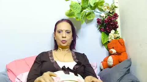 hot queen online show from 06-30-26, 02:07