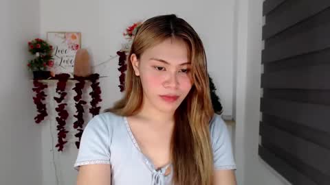 Selena online show from 03-05-25, 06:12