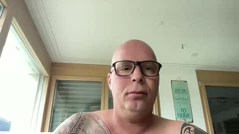 Snapshot of hot_sex83 chatting on 05-11-26, 07:25 letmedoo2 online show from 05-11-26, 07:25