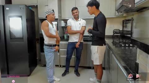 Snapshot of hot_sexmature chatting on 11-07-25, 11:38 Vanesa Oliver and Andrew online show from 11-07-25, 11:38