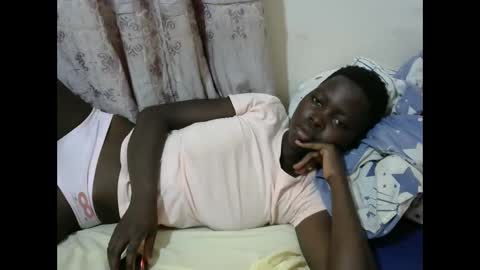 hot_shawrry online show from 03-06-25, 11:03