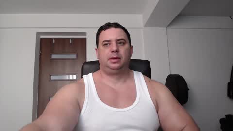 Stefano.. online show from 10-25-25, 05:37
