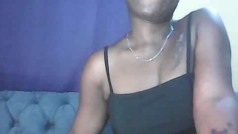 Snapshot of hot_tash chatting on 06-11-26, 06:28 hot_tash online show from 06-11-26, 06:28