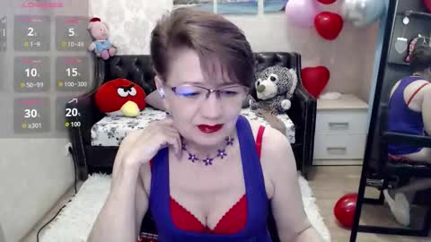 Snapshot of hot_woman04 chatting on 02-18-26, 12:01 Sofia online show from 02-18-26, 12:01