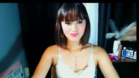 hot_xirene online show from 06-22-26, 12:45